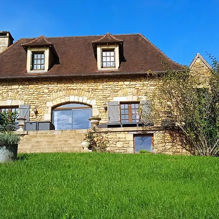Nichee Dans Le Perigord * Anlhiac